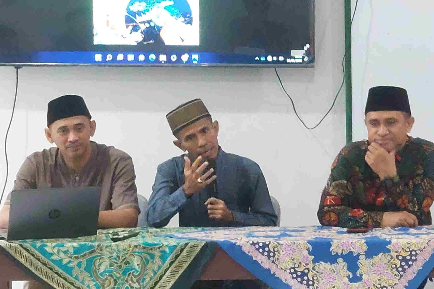 UPT Bahasa dan MAN 1 Pamekasan Tandatangani MOU untuk Ramadan English Camp 2025
