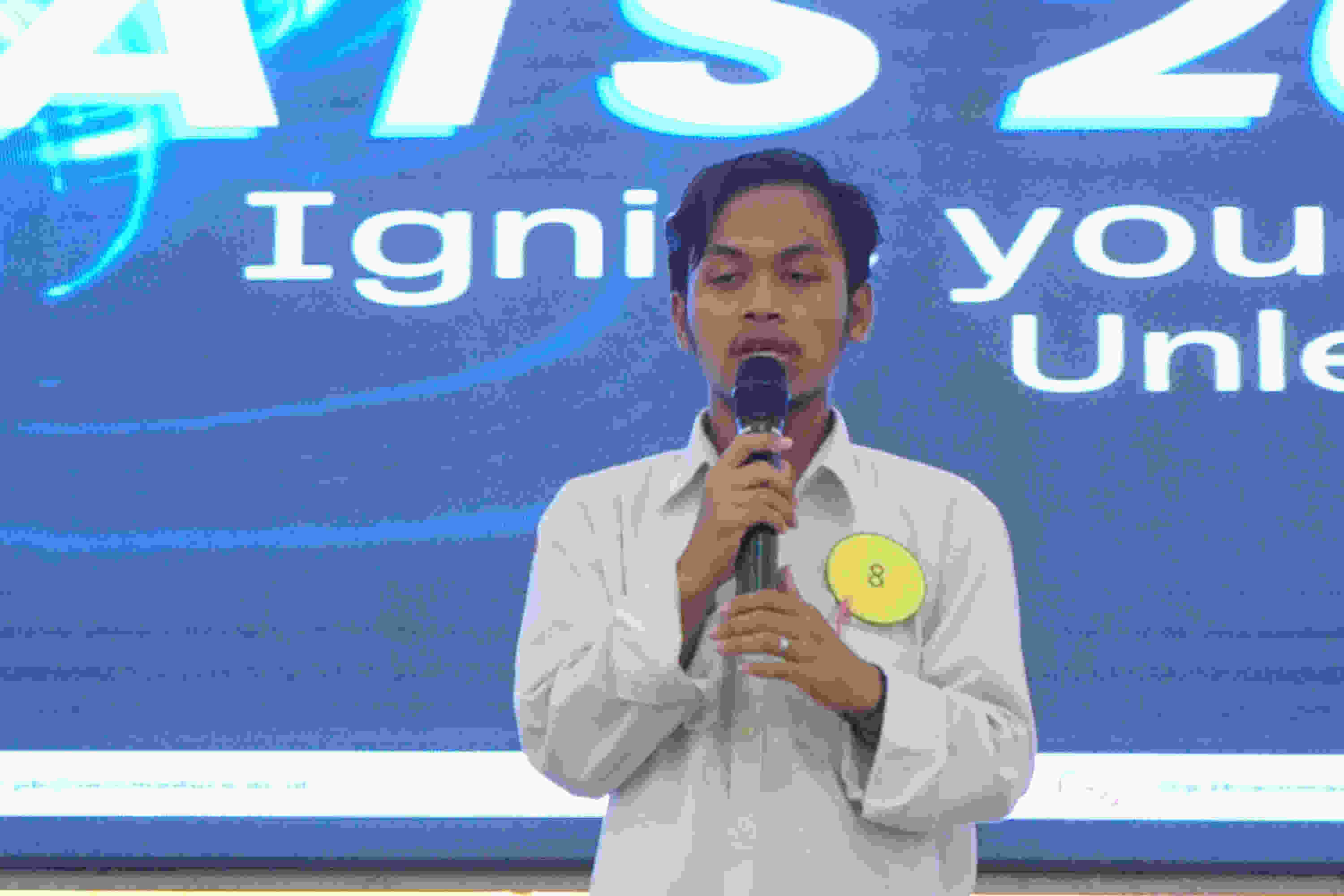 SLATS 2024 Day 1: Acara Berlangsung Meriah, Tampilkan Beragam Talenta Bahasa Mahasiswa