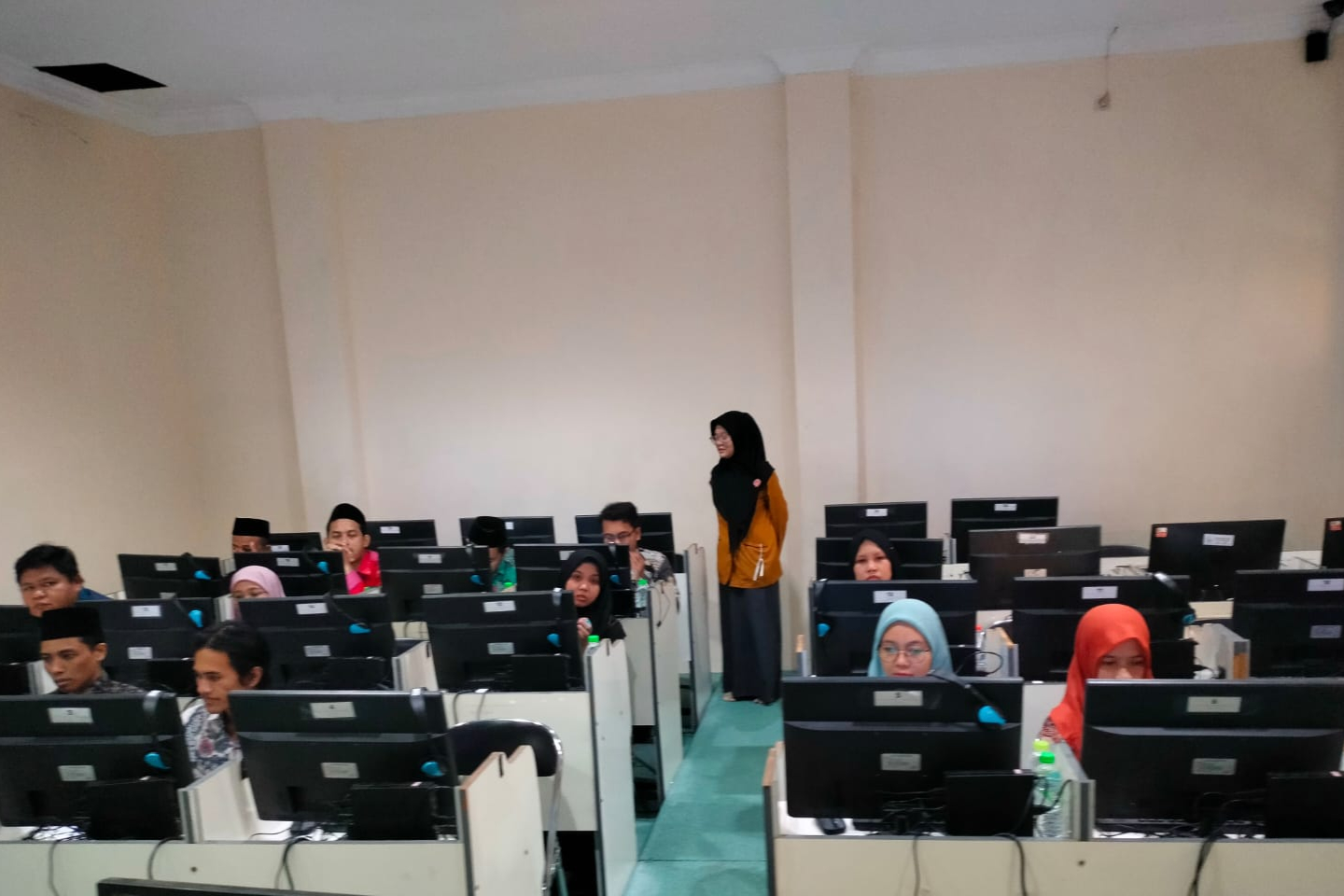 Seleksi Rekruitmen Tutor FLDP (Foreign Language Development Program) Tahun 2025